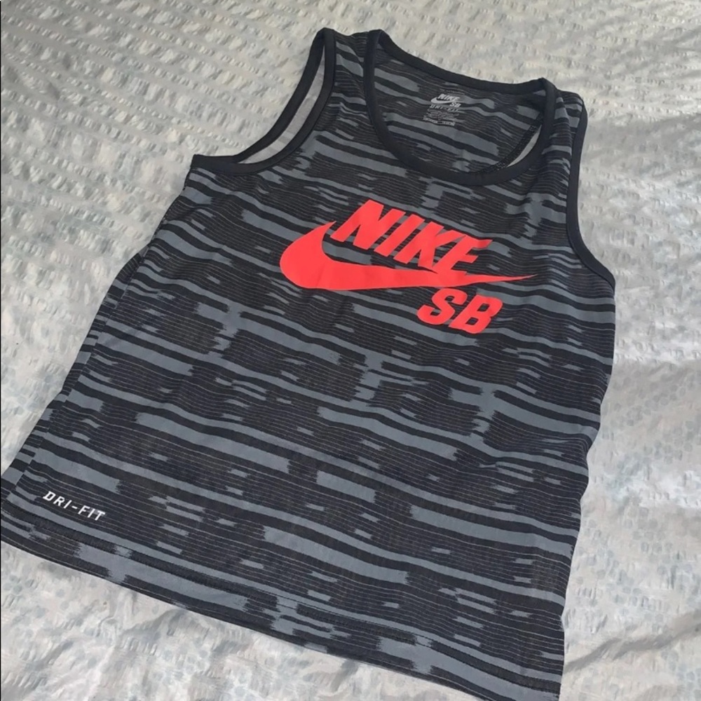 Nike tank top